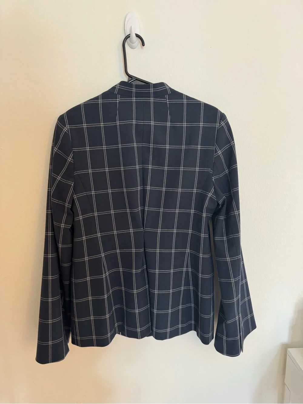 Banana Republic Navy and white Windowpane Blazer in Size 6